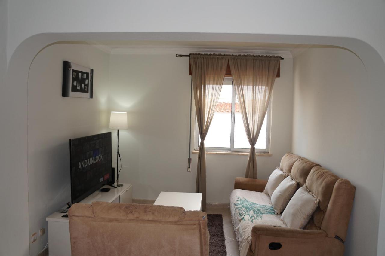 Sunny Apartment อัลบูเฟรา ภายนอก รูปภาพ