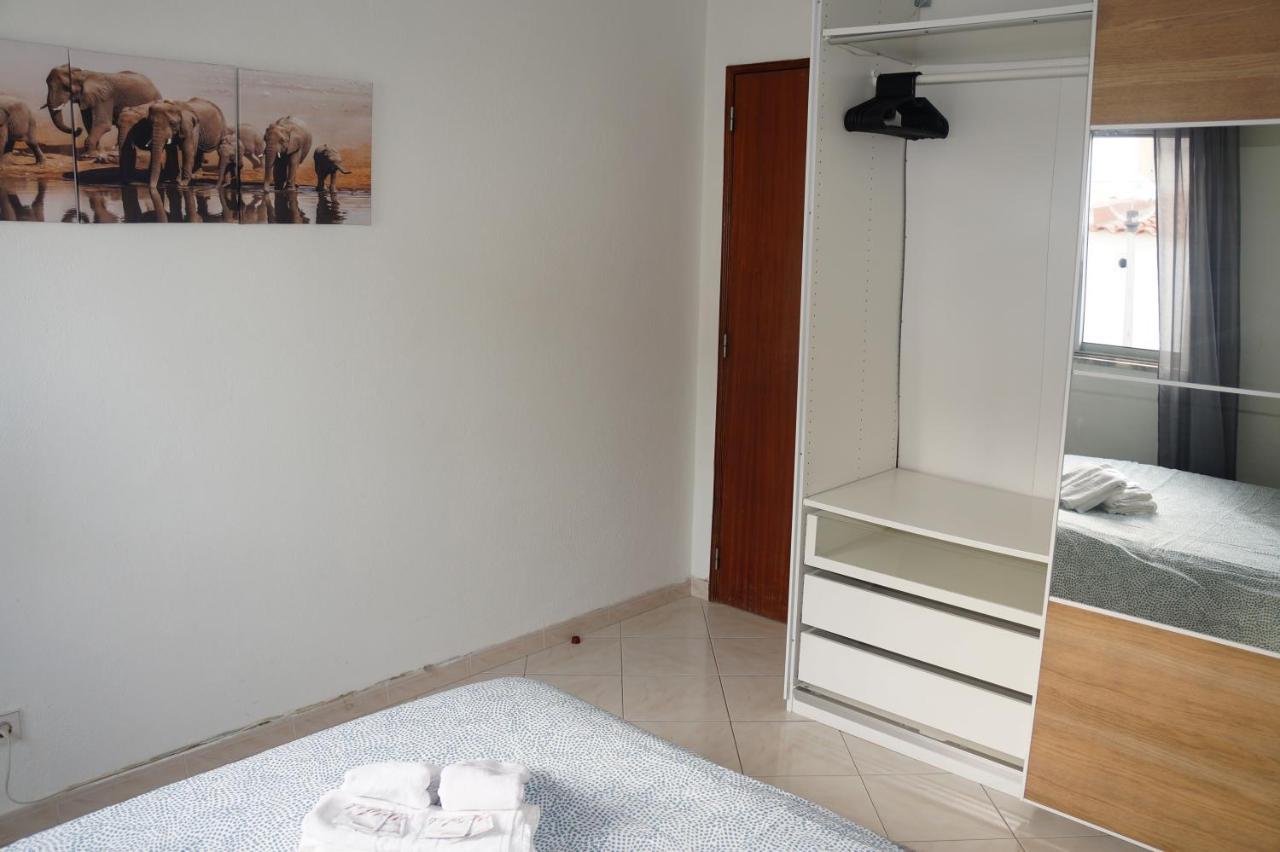 Sunny Apartment อัลบูเฟรา ภายนอก รูปภาพ